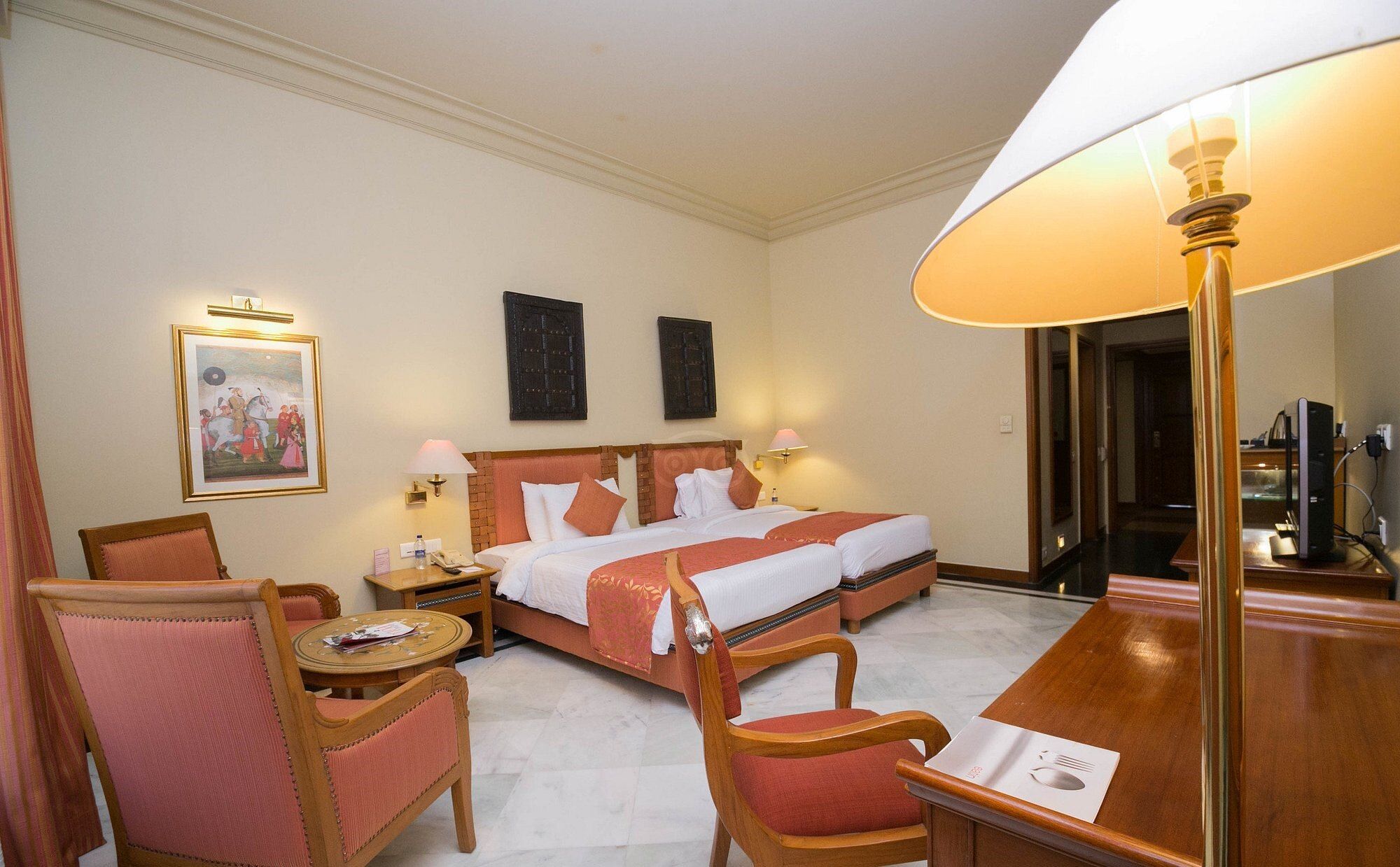 1 Twin Bed