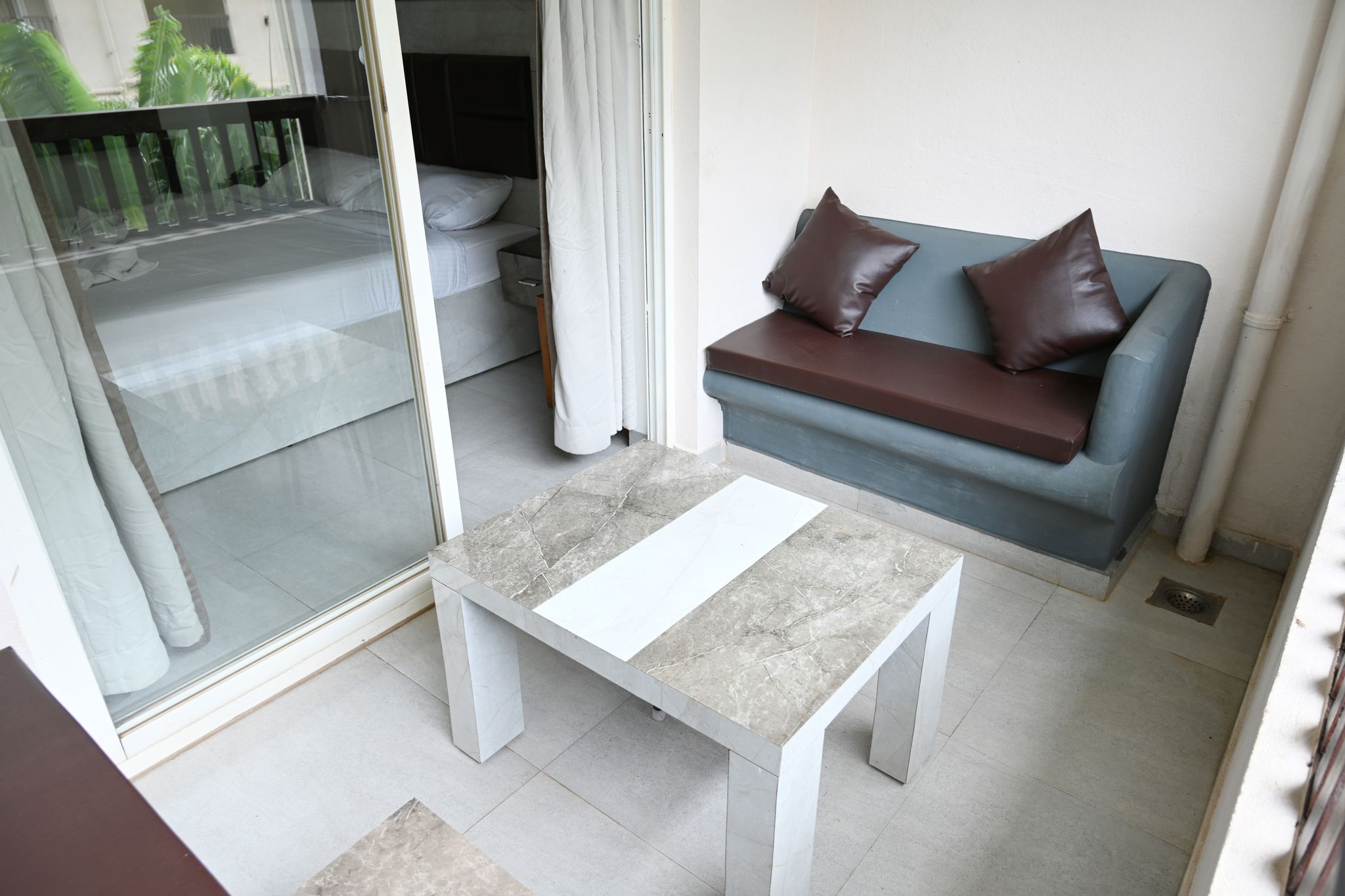 SIA Signature Calangute Deluxe room 10