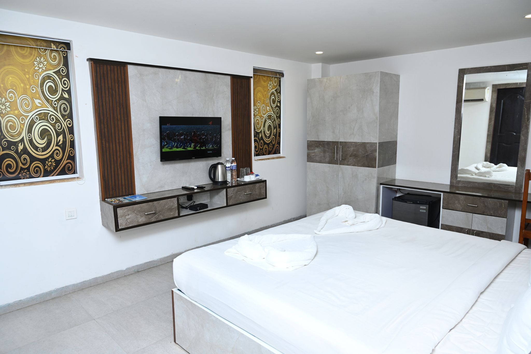 SIA Signature Calangute Classic room without balcony 2