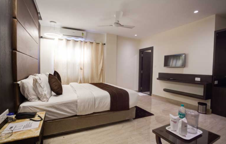 1267159_16071316350044648250