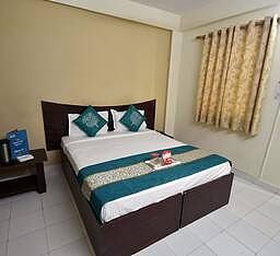 Hotel Gangotri Deluxe Room 11