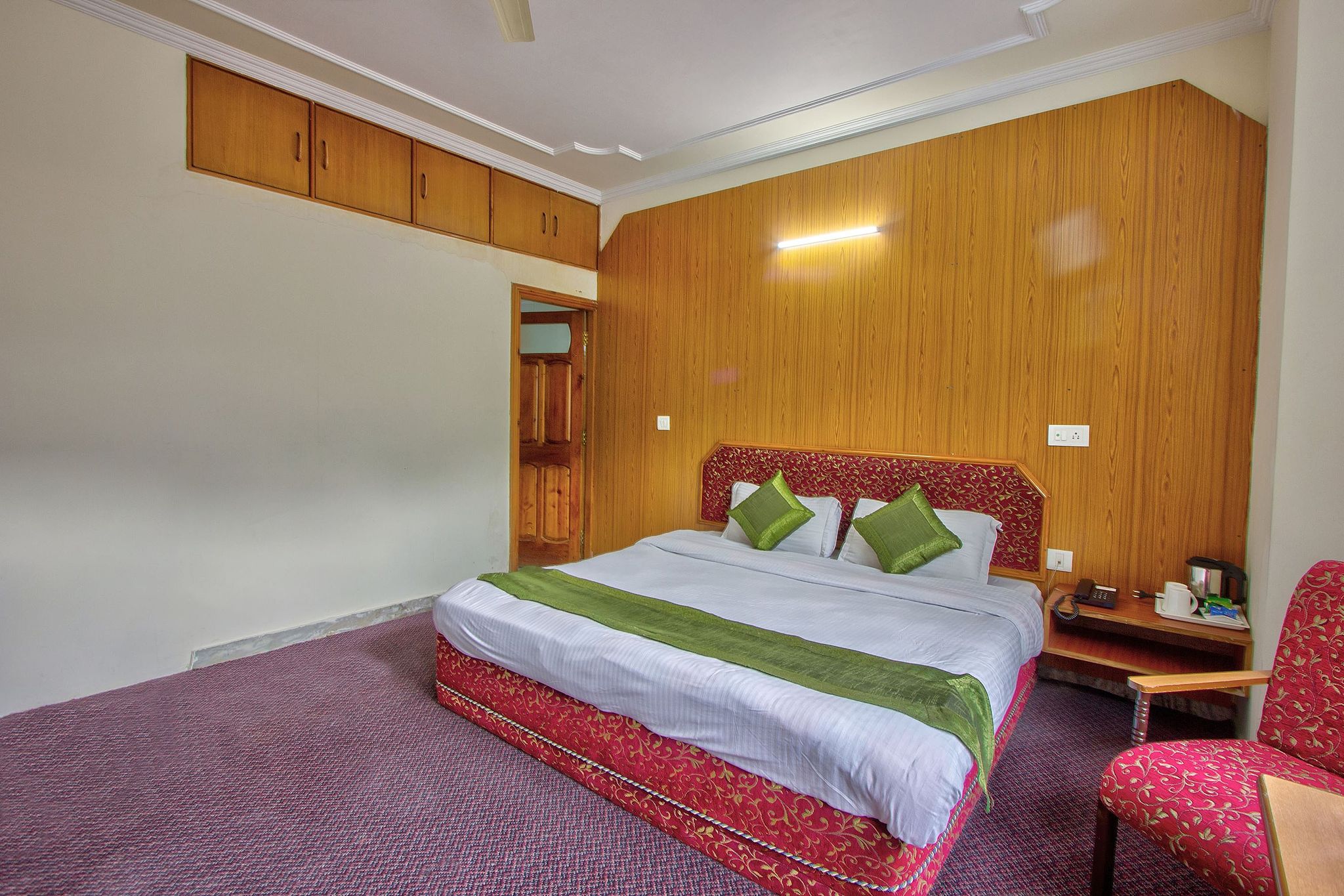 Woodstock Inn ( 800 mtrs from Mall Road ) Budget Double Room 7