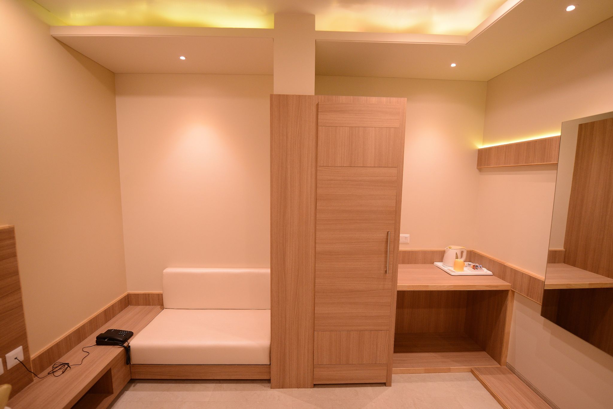 Hotel Silver Pride Near Jaipur Airport Deluxe Room 13