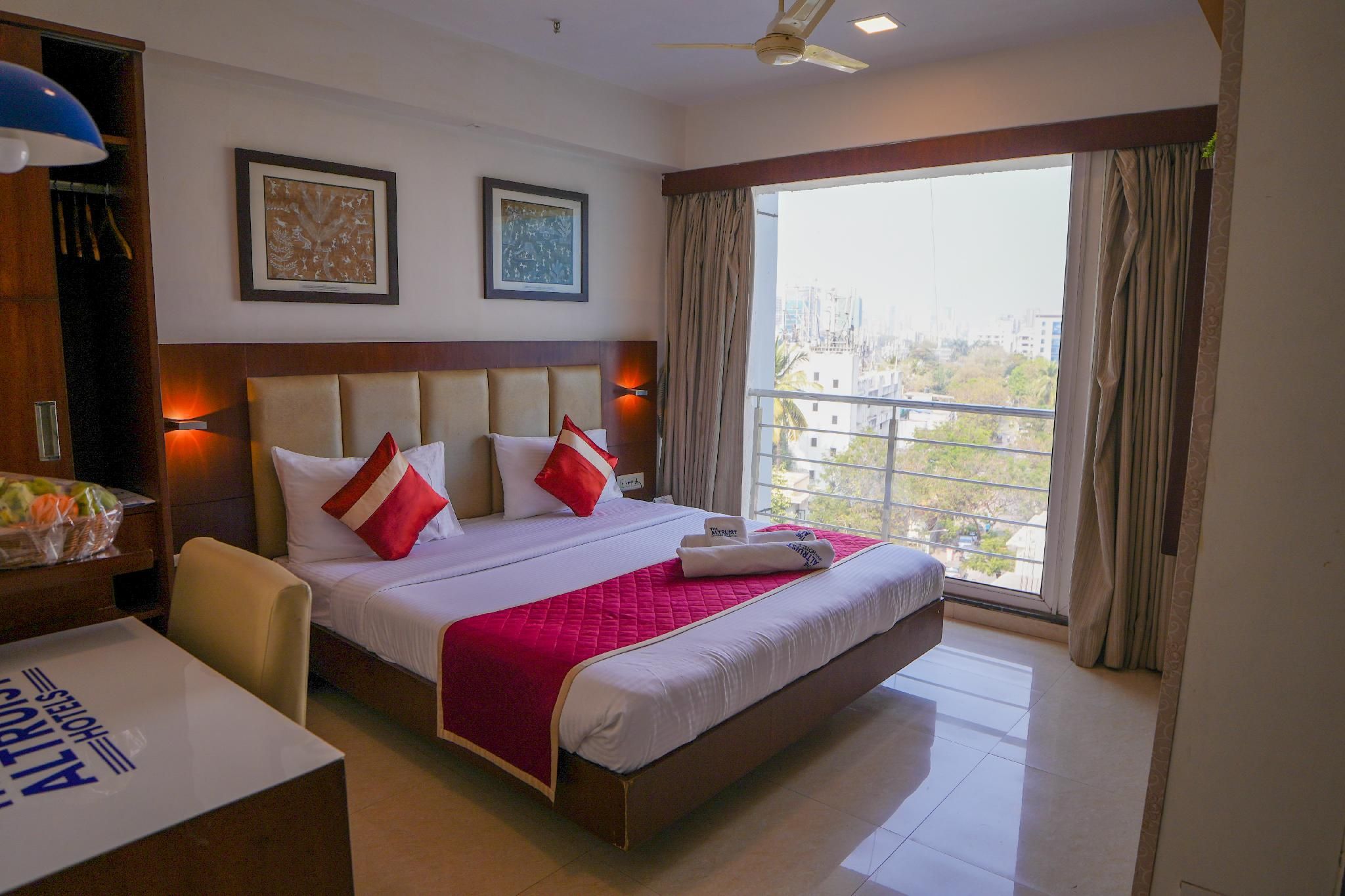 The Altruist Andheri Hotel Deluxe Room 40