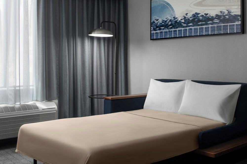 Executive Suite, 1 Bedroom (Mobility/Hearing Accessible, Tub)