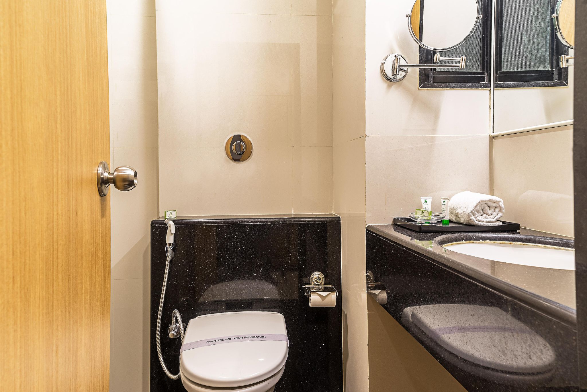 Treebo Premium Grand Emerald Standard Double Room 3