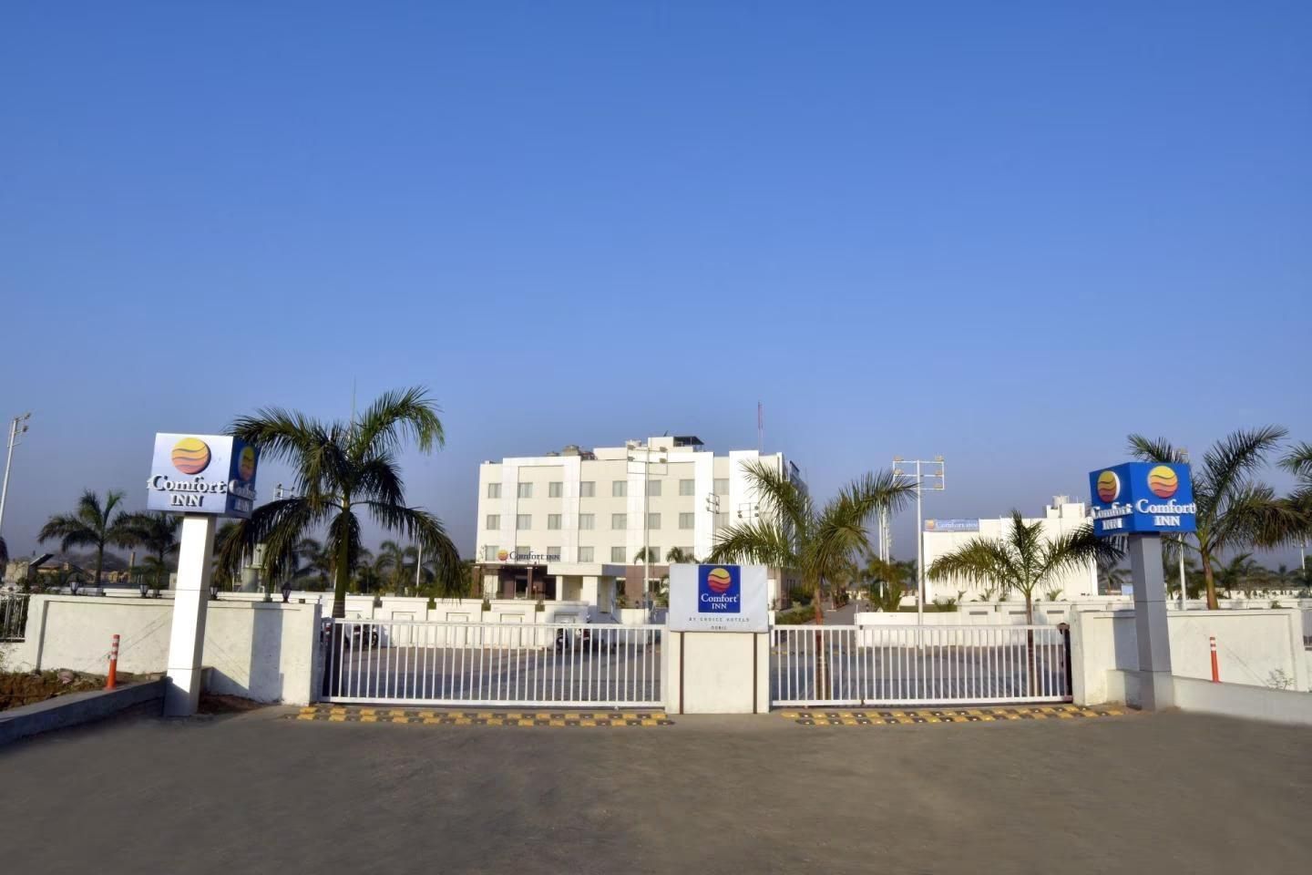 undefined Comfort Inn Donil Vadodara 2