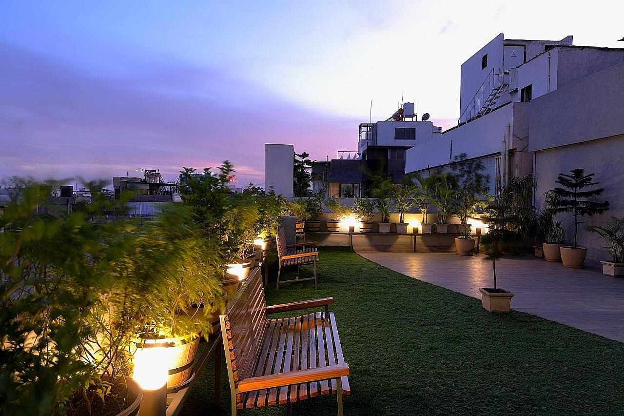 Hotel Sifat International