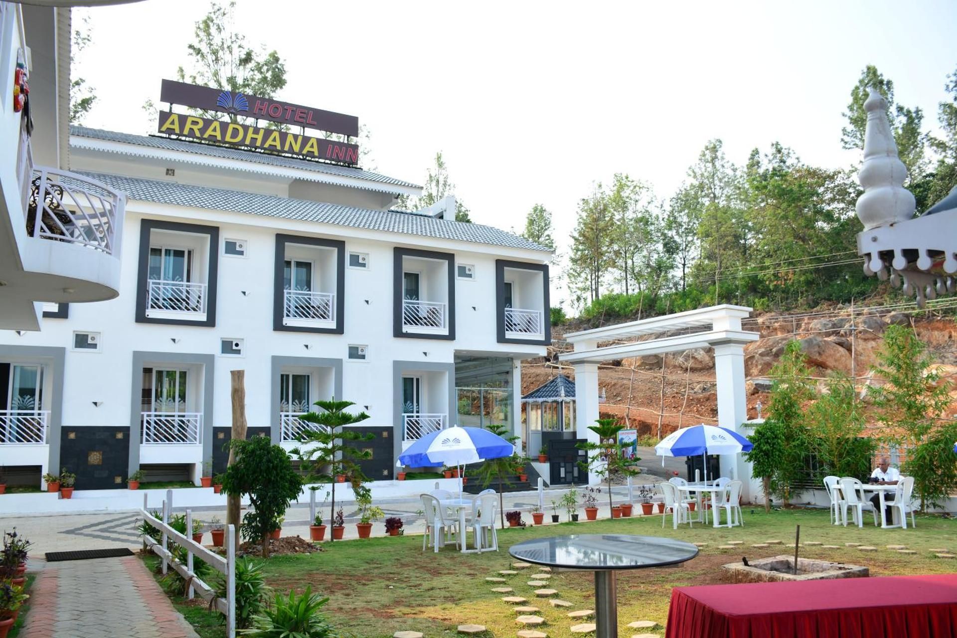 undefined Hotel Aradhana Inn Yercaud 9