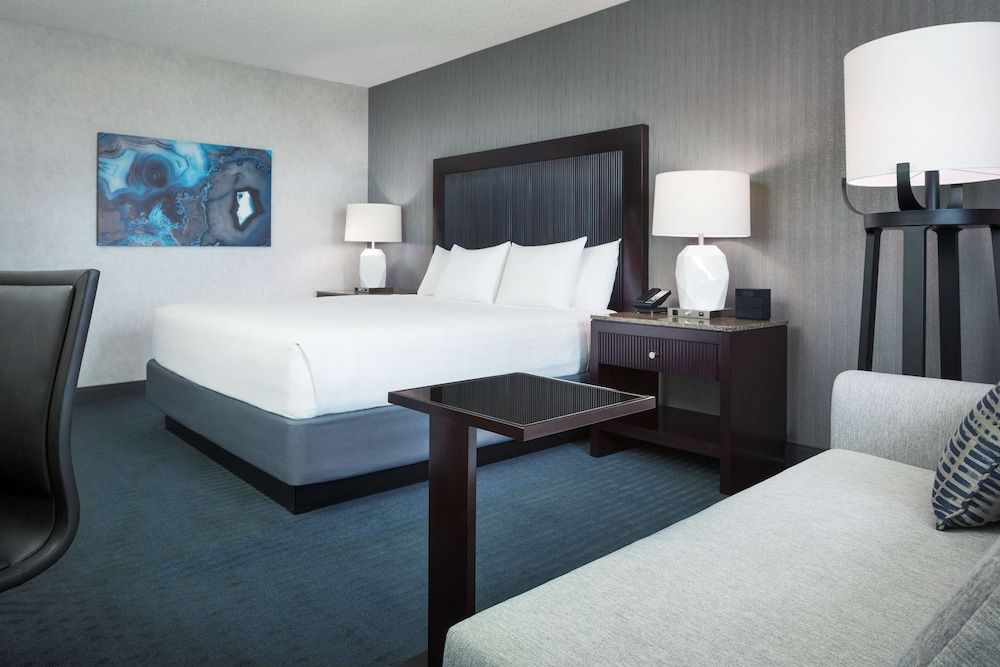 Room, 1 King Bed, Bay View