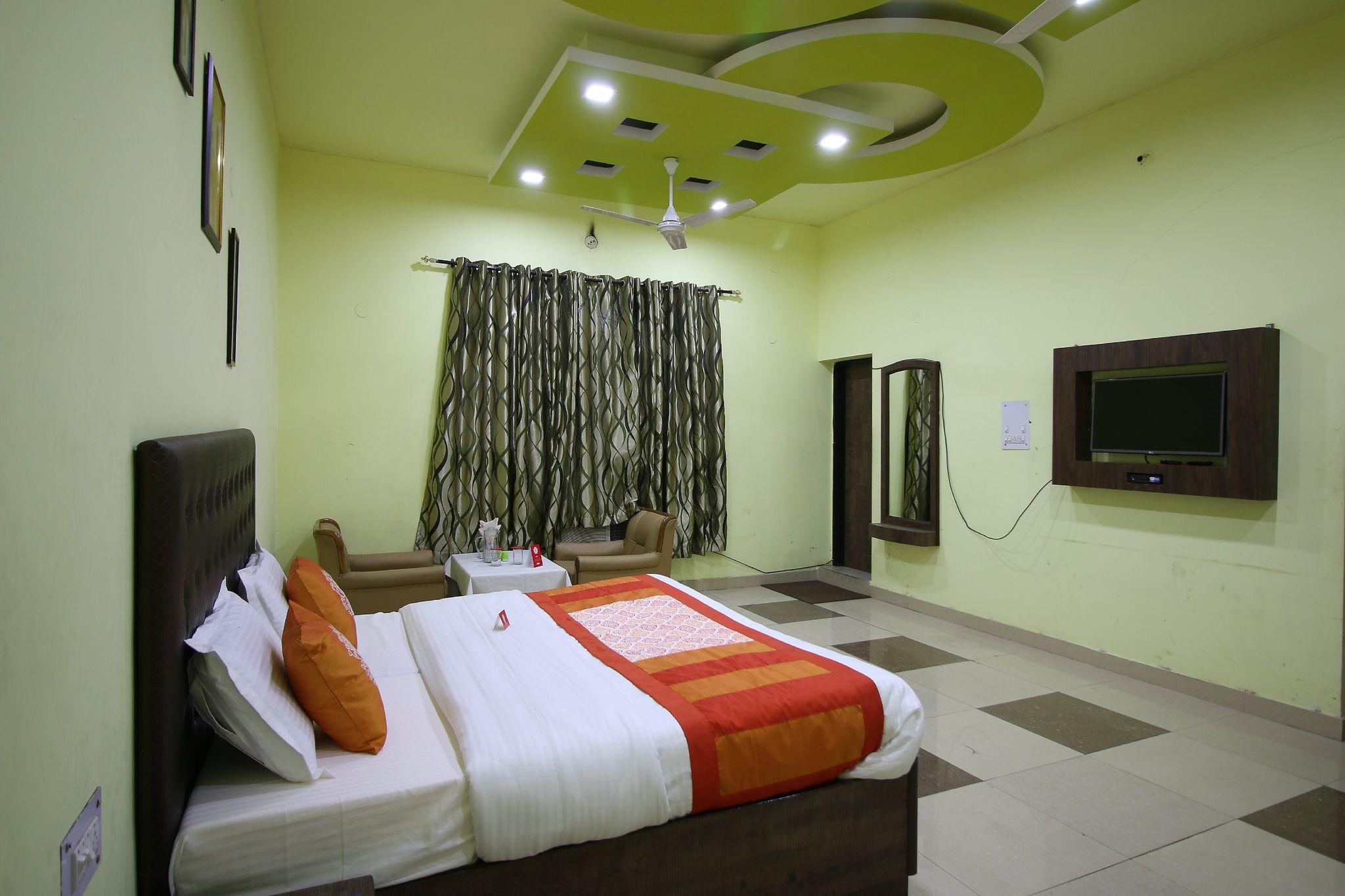 Standard Single Room Adhoc