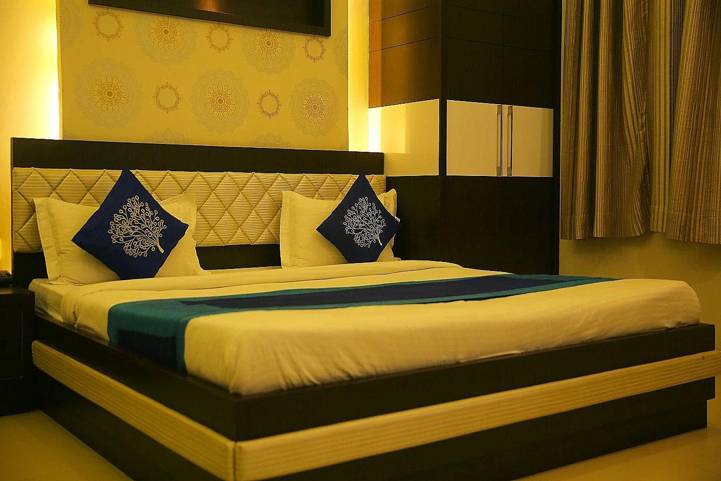 Hotel Rivera Palace Standard Room 6