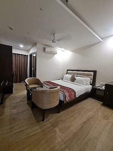 Hotel Central Palace Executive Room 2