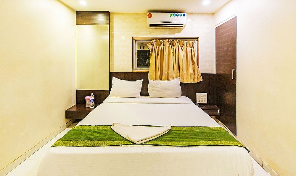 Hotel BKC Palace Inn Deluxe Double Room 6