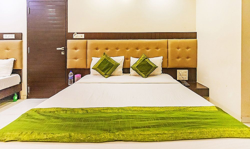Hotel BKC Palace Inn Deluxe Double Room 11
