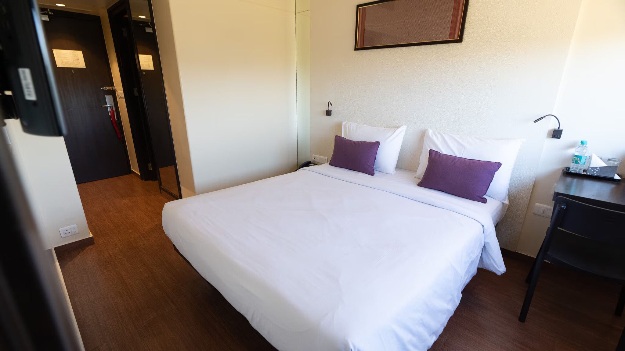 PREMIUM ROOM - SINGLE OCCUPANCY