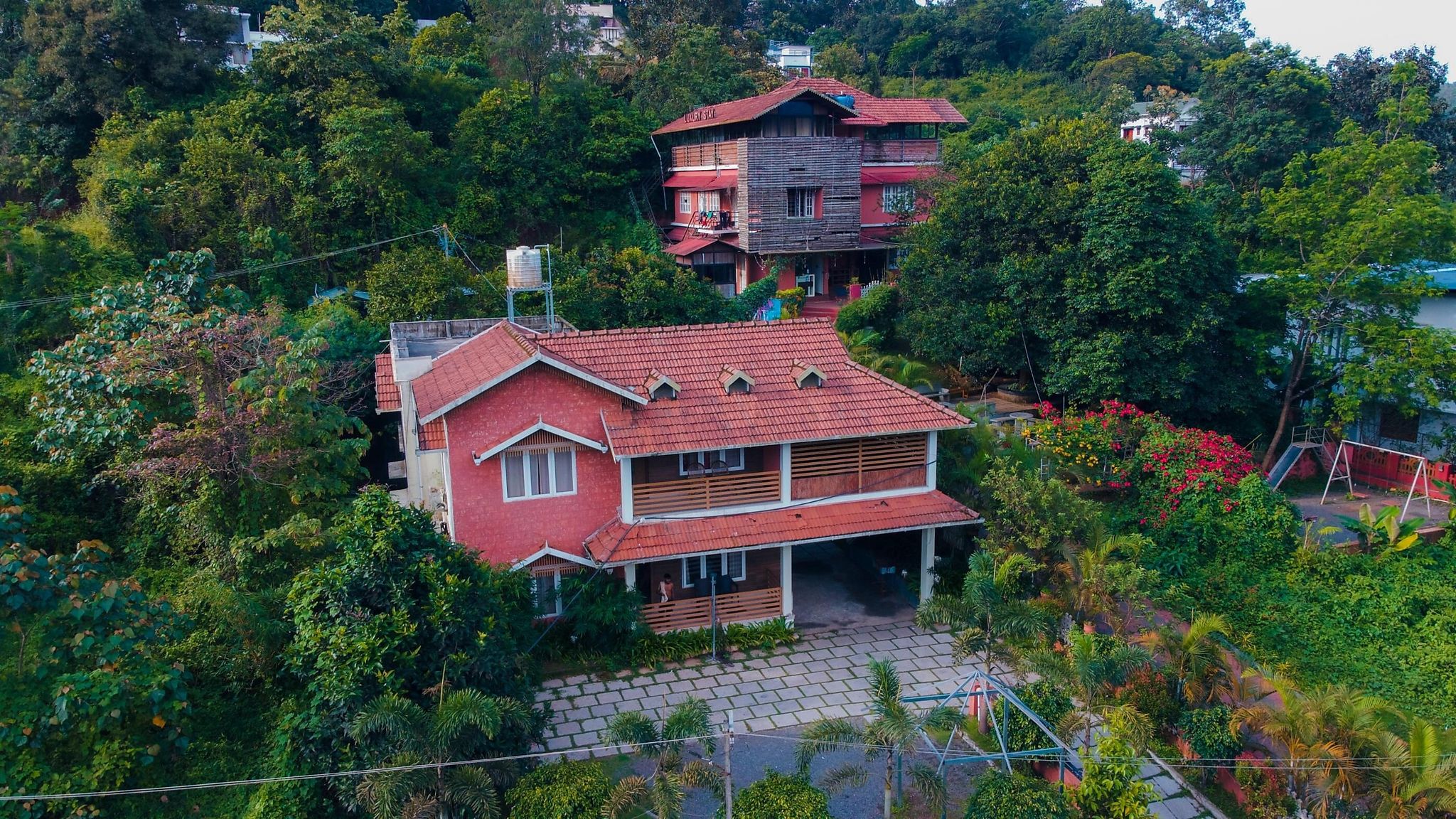 undefined Girassol Serviced Villa