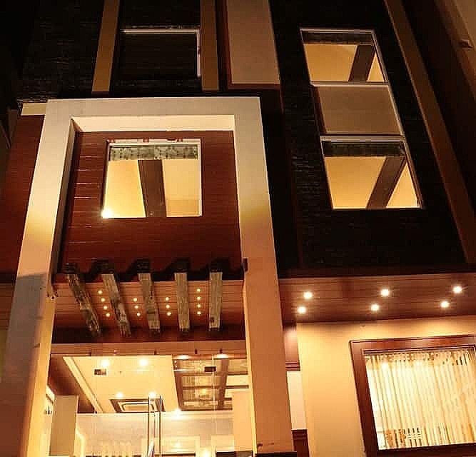 undefined Hotel Landmark 7