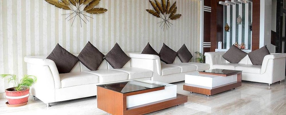 undefined Hotel Landmark 3