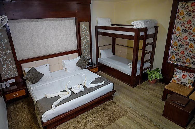 undefined Hotel Landmark 10