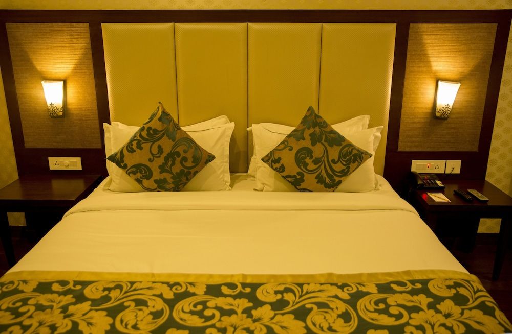 The Fern Hill Side Resort, Bhimtal Winter Green Room 3