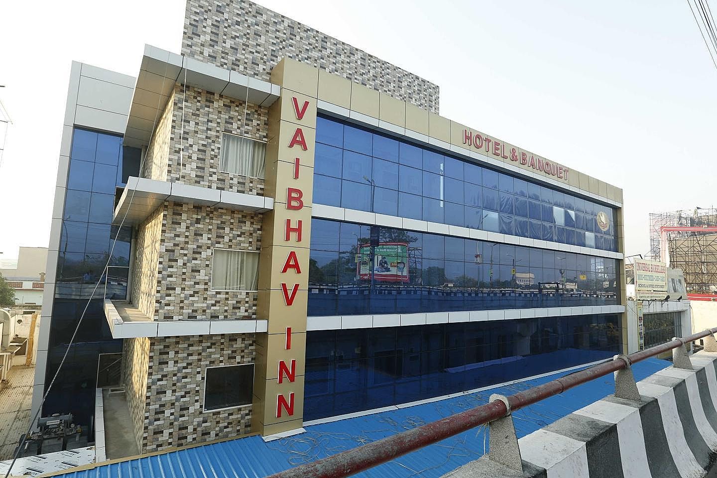 undefined Hotel Vaibhav Inn 7