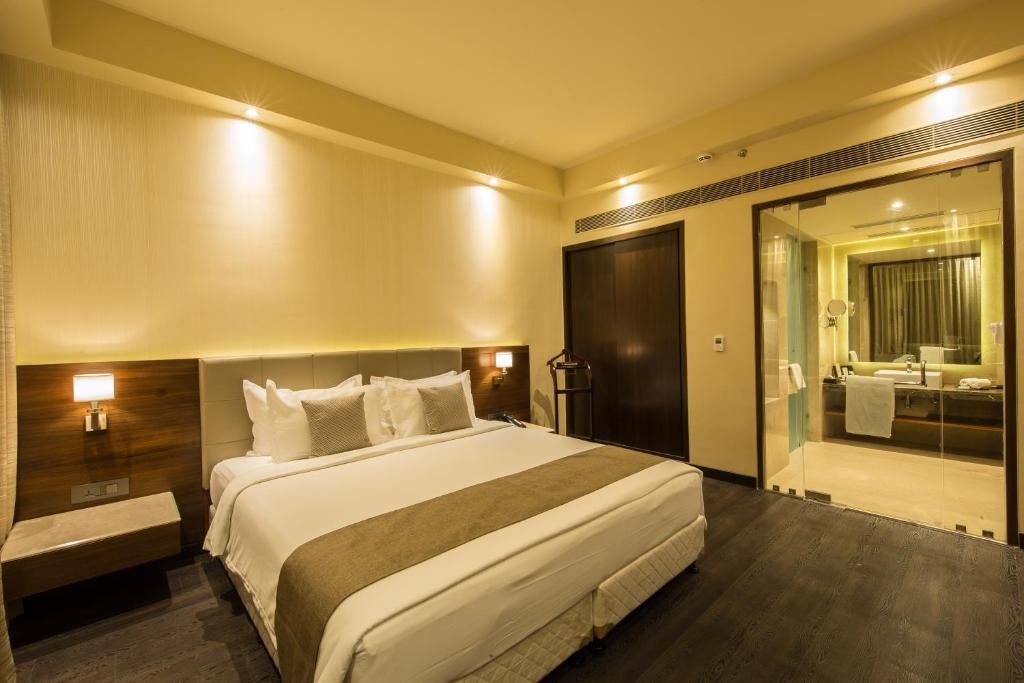 Fern Club Room