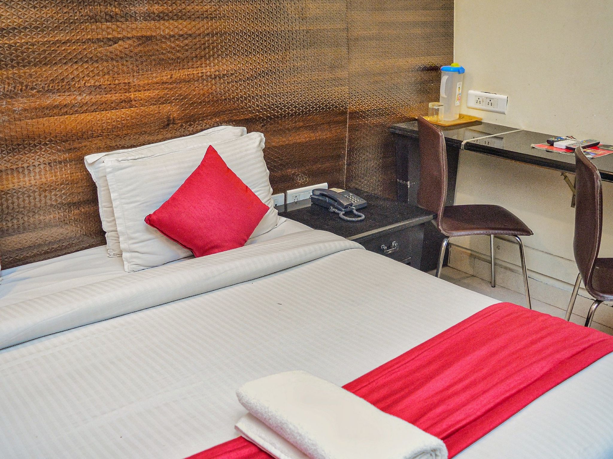Grand Triple Room