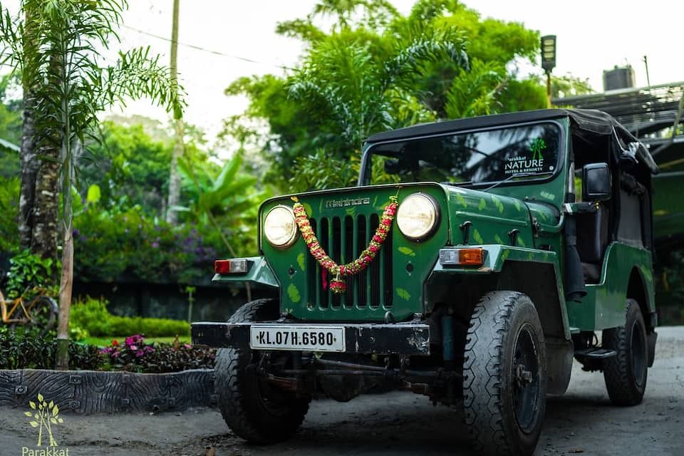Offroad Jeep Trekking