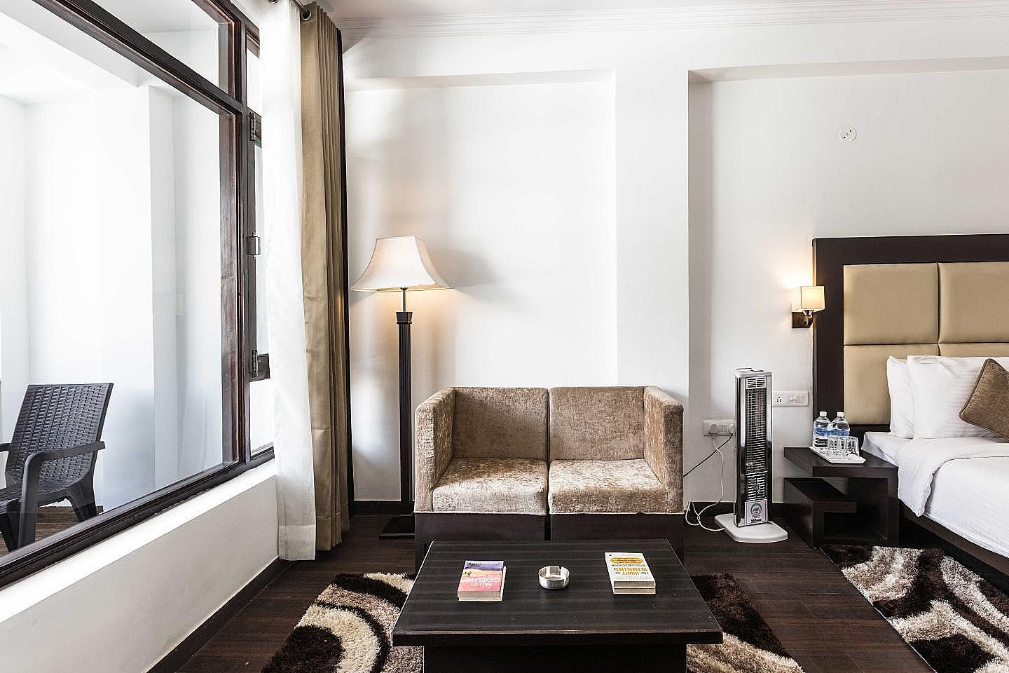 The Tranquil Inn Premium Lanai  Private Balcony with Jogni Water and Valley View 7