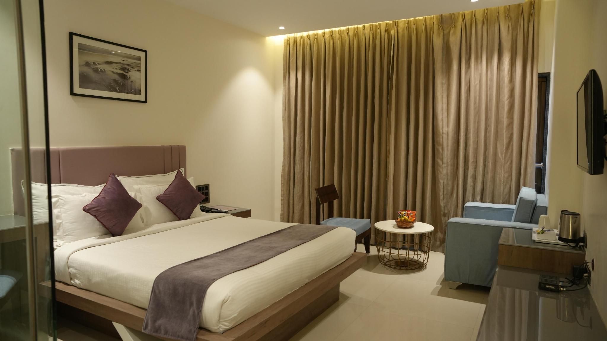 Jivanta Shirdi Deluxe Room 22