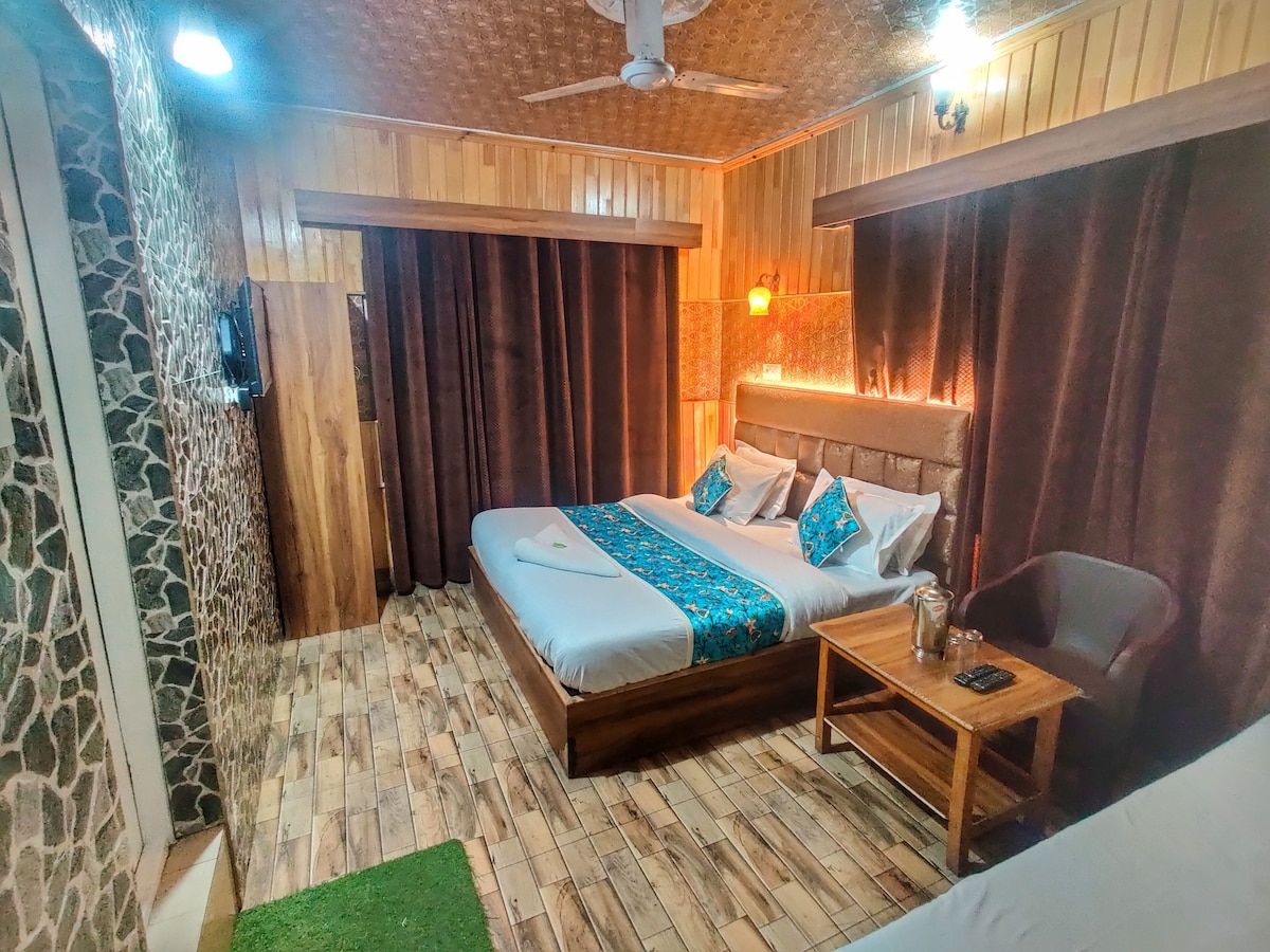 undefined Hotel Nissar 5