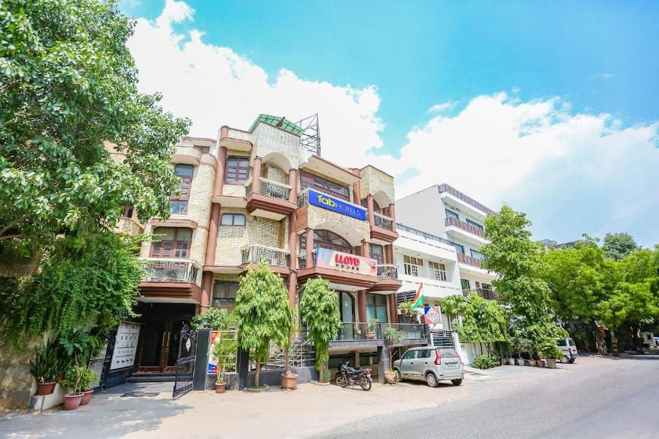 Main Image