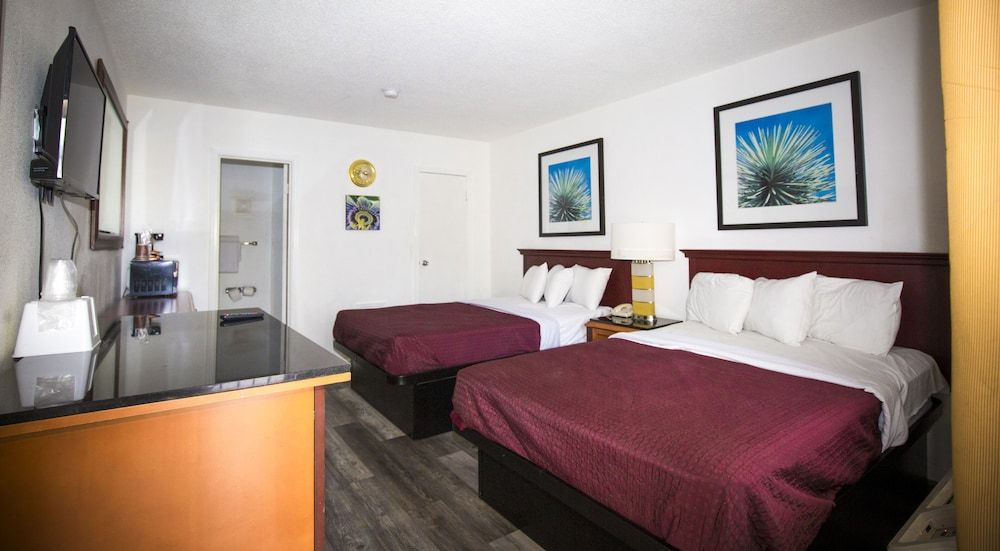 Room, 2 Double Beds, Non Smoking