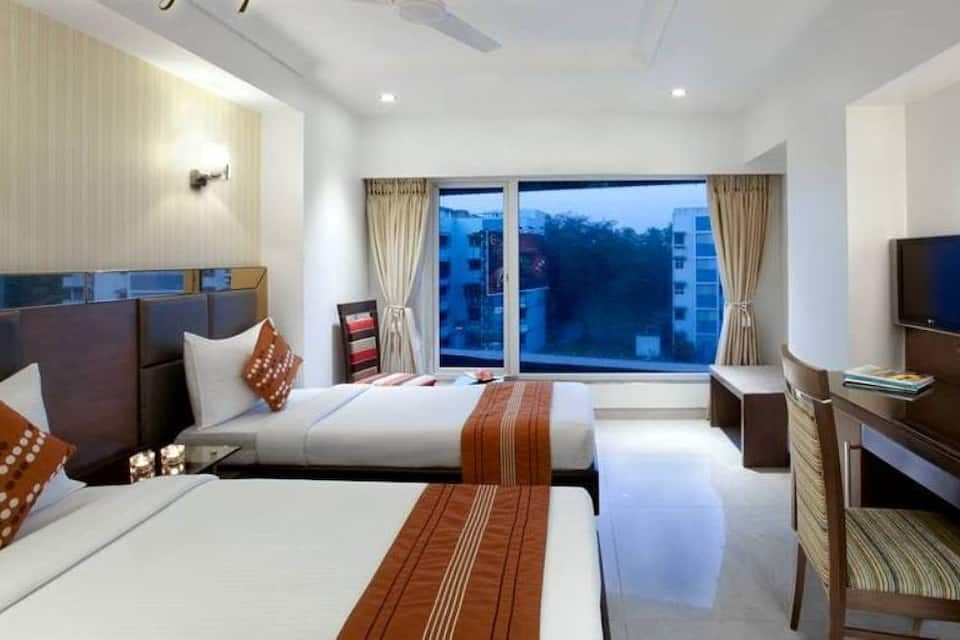 The Radiant Swan Premium Double or Twin Room 2