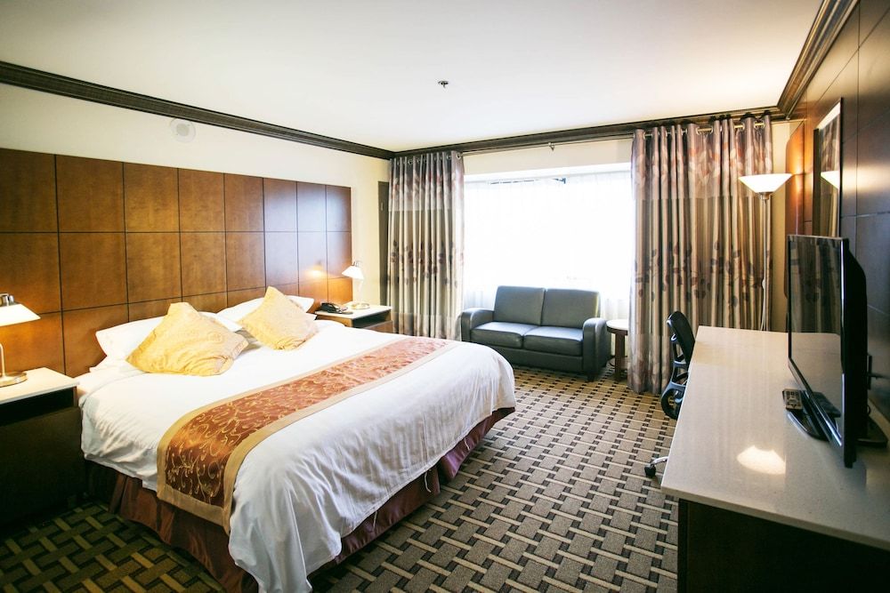 Luxury Room, 1 King Bed