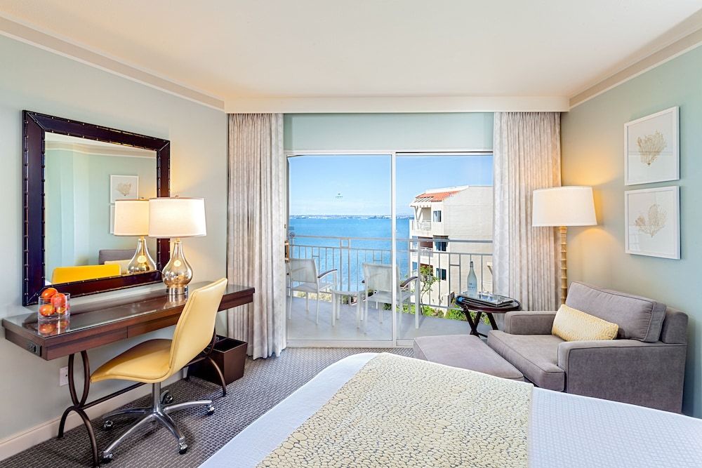 Loews Coronado Bay Resort Room, 1 King Bed (Partial Bay View) 2