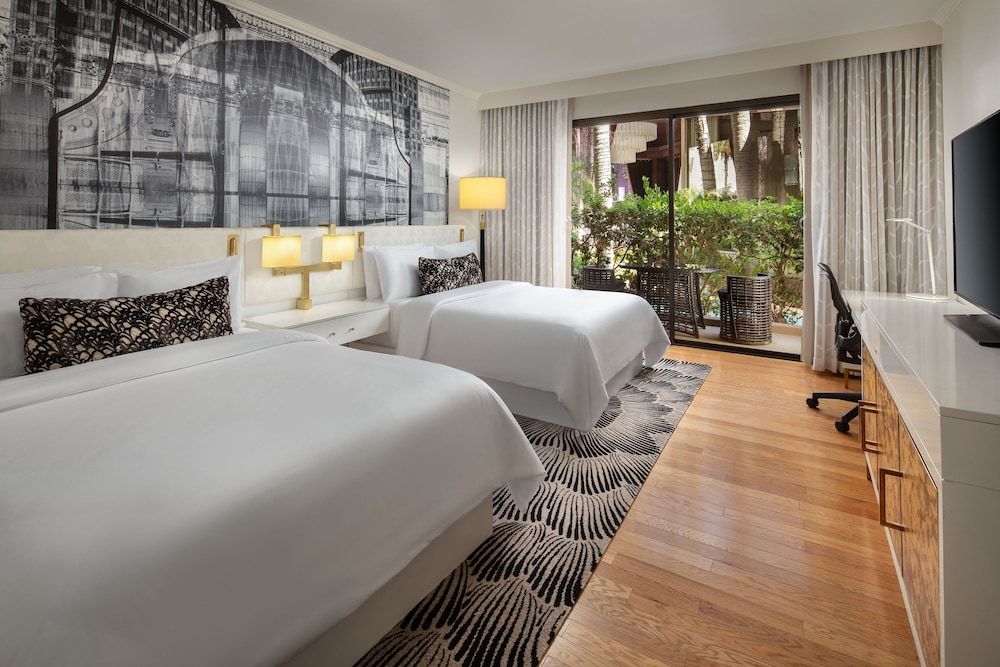 Room, 2 Queen Beds, Balcony