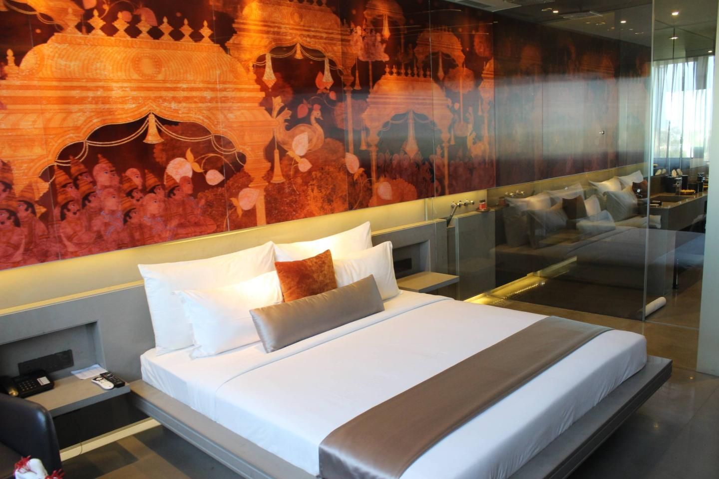 BOULEVARD by Design Hotel  Standard King Room Non Smoking 13