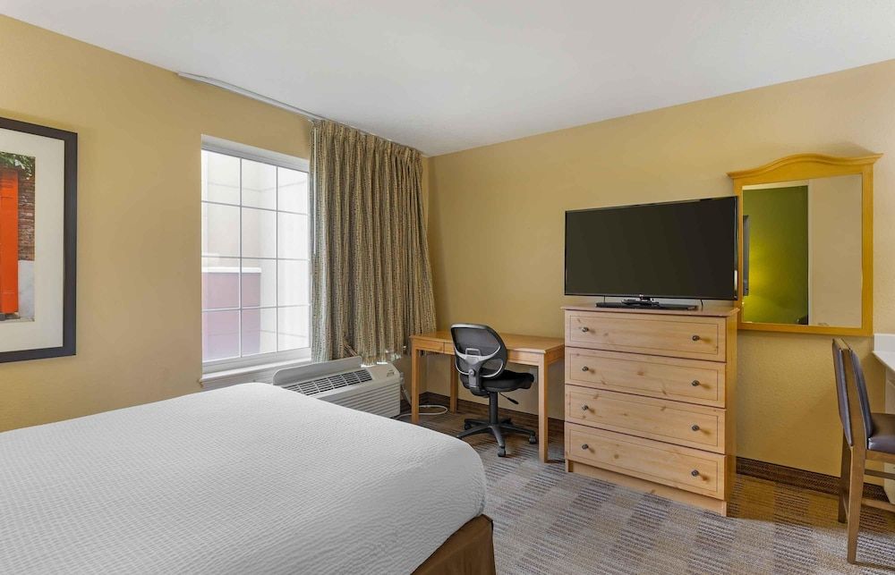 Studio, 1 Queen Bed, Accessible, Non Smoking