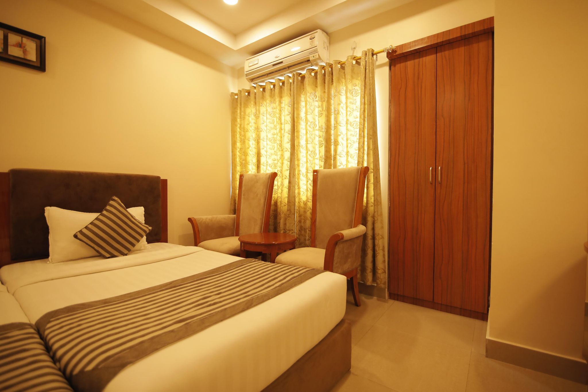 Hotel KRC Palace Deluxe Room 14