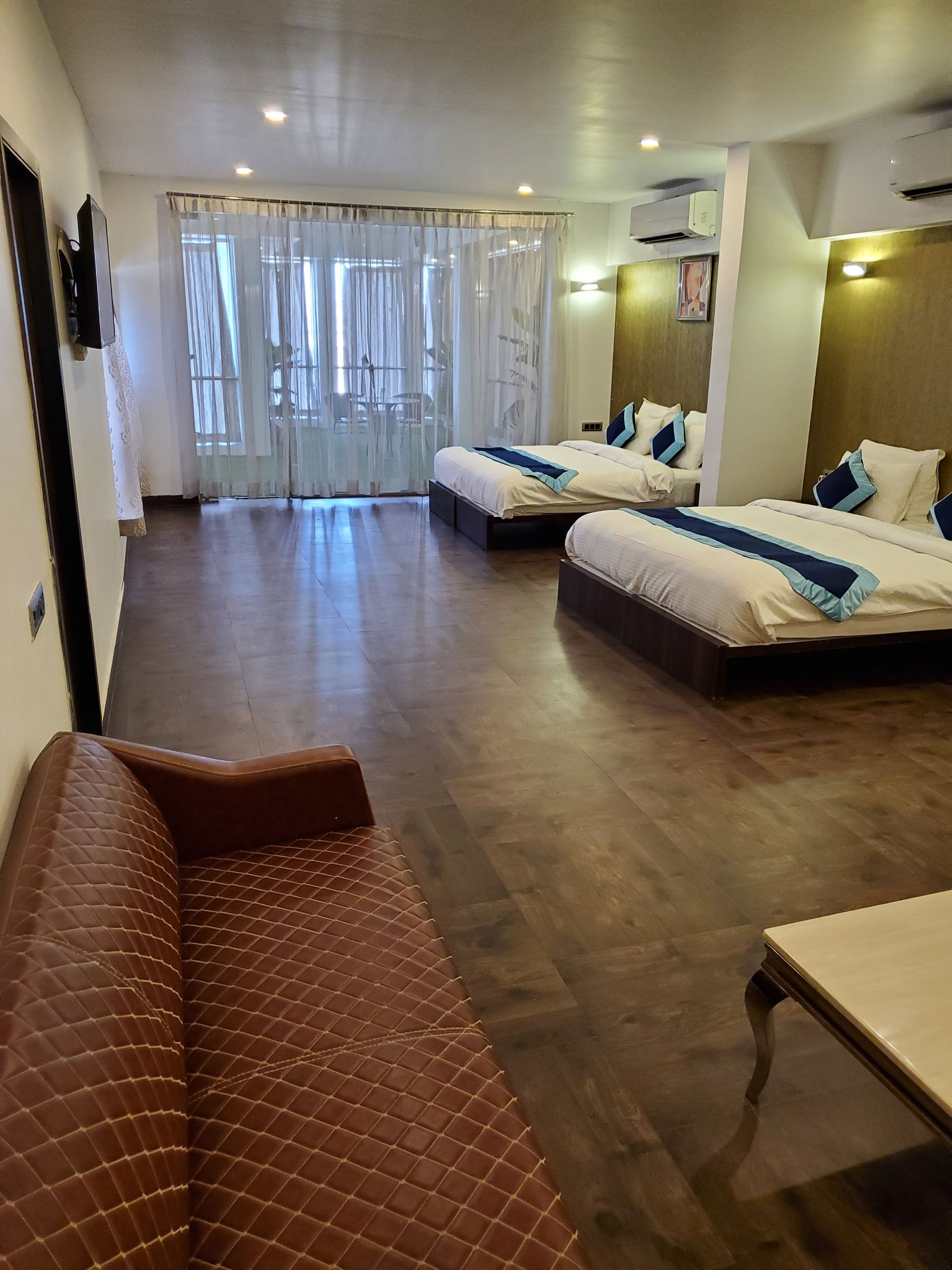 image_1360128_31ad2e58-2f72-4393-9eff-bf3de0ce6203