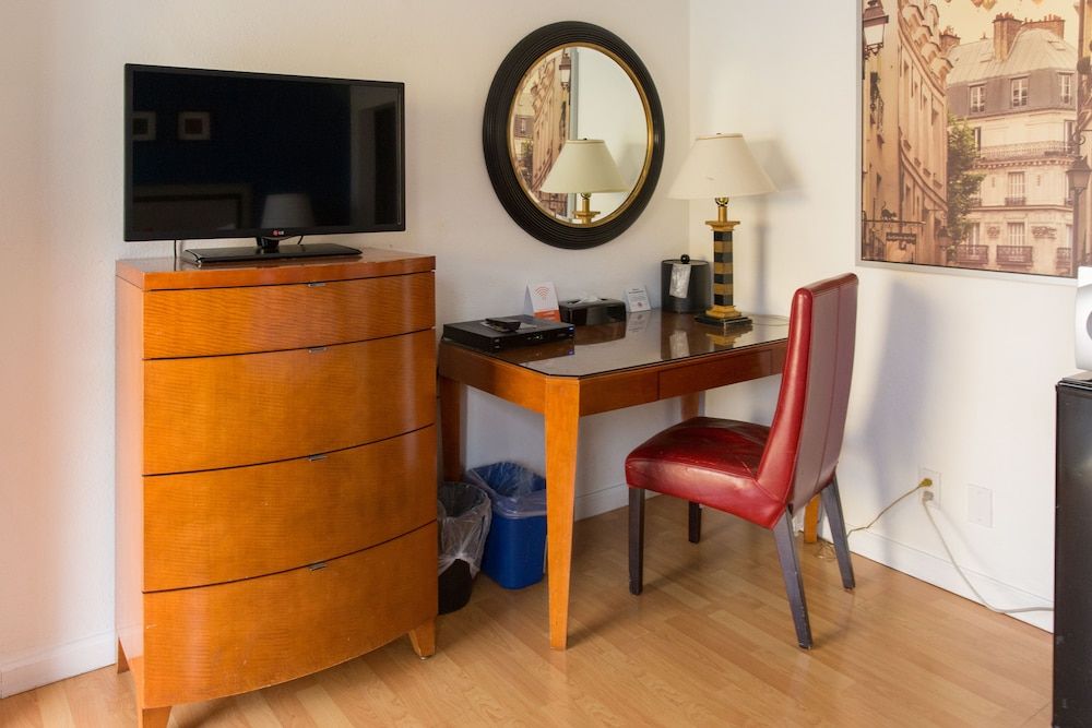 Alpine Inn And Suites Standard Room, 2 Queen Beds 12