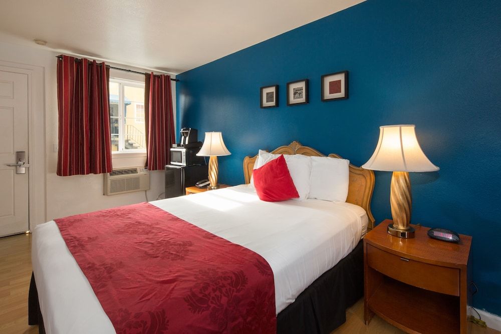 Alpine Inn And Suites Standard Room, 1 Queen Bed 3