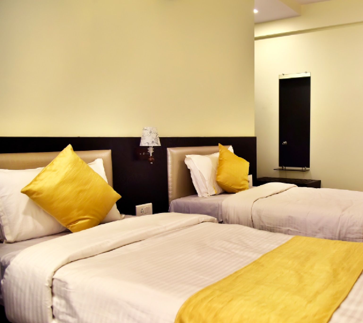 image_1360188_e7f874a3-de50-47b9-bfb3-e2eed75f2a22