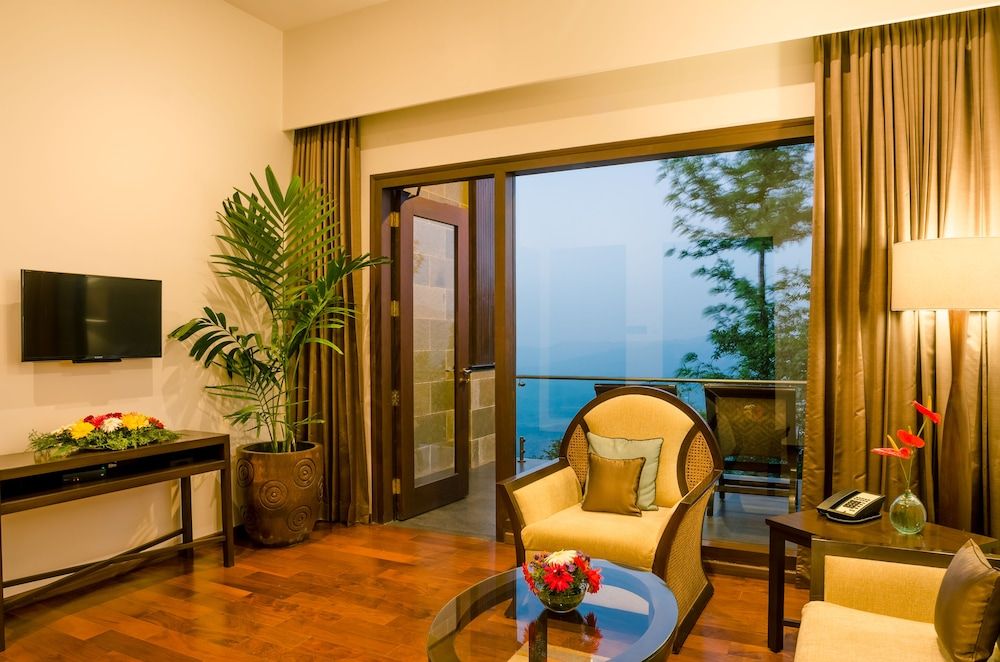 Trivik Hotels & Resorts Chikmagalur Coffee Suite 10