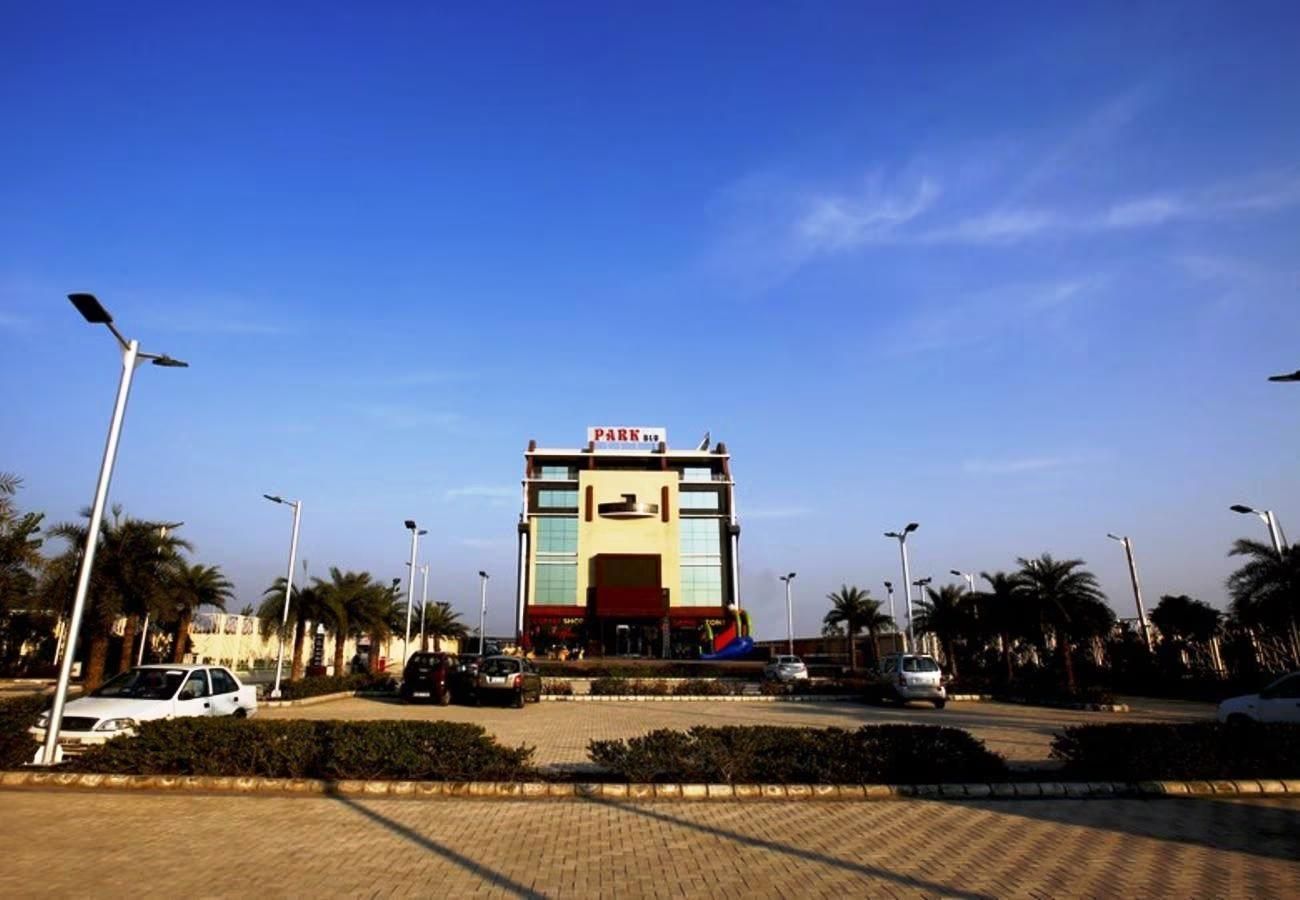 Hotel Exterior