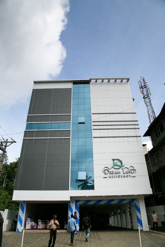 undefined Dream Land Residency 10