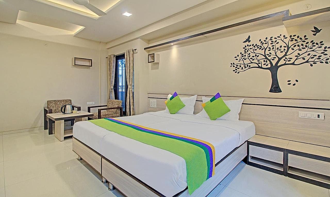 Treebo Sumati Baner Standard Double Room