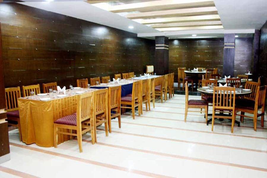 Food & Dining